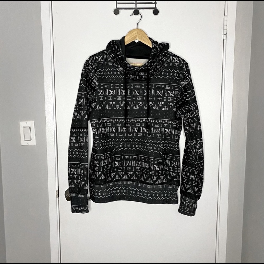 Billabong Women’s Black Akira Pullover Hoodie